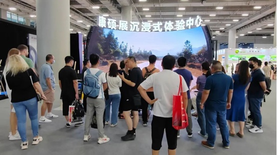 2023光亞展|專(zhuān)訪(fǎng)康碩展:打破LED顯示傳統(tǒng)審美觀念,推動(dòng)智慧文旅發(fā)展 2023光亞展|專(zhuān)訪(fǎng)康碩展:打破LED顯示傳統(tǒng)審美觀念,推動(dòng)智慧文旅發(fā)展