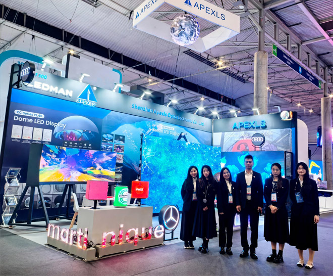 ISE2025康碩展參展人員合影