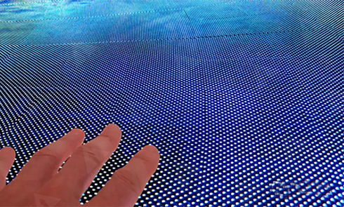 采用頂級(jí)燈珠，超高清顯示不失真